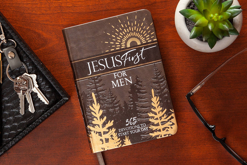 Jesus First for Men (Devotional, Christmas Gifts for Men)