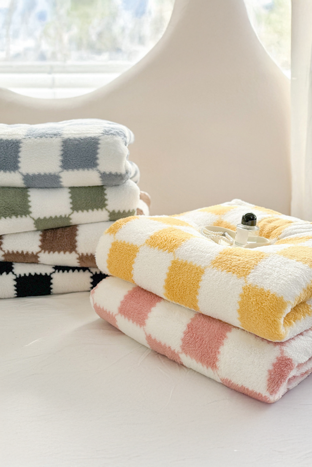 LDC Checkered Soft Plush Large Blanket